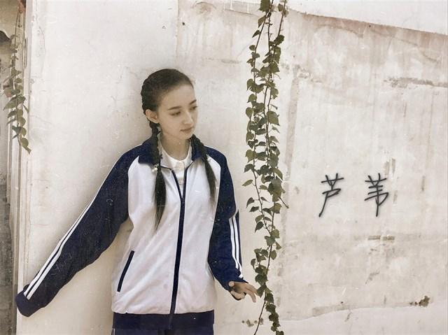 《我们的青春期》康宁杀青 网友:康小猪已上线 _娱乐_腾讯网