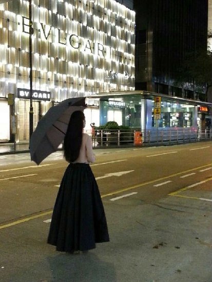 李梓言张智霖拍《岁月如歌》MV 演绎唯美故事