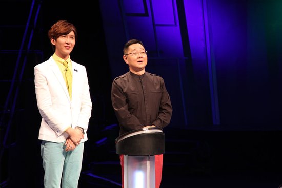 来自《爱笑会议室》的女神古筝和