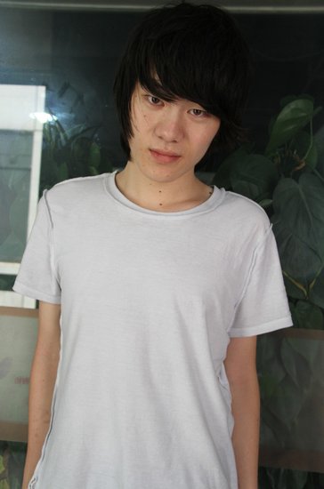 这些快男能走多远?看你拿什么吸引妹子啦!