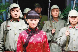 《三进山城》16日播 宁静自认演技不好不能百变