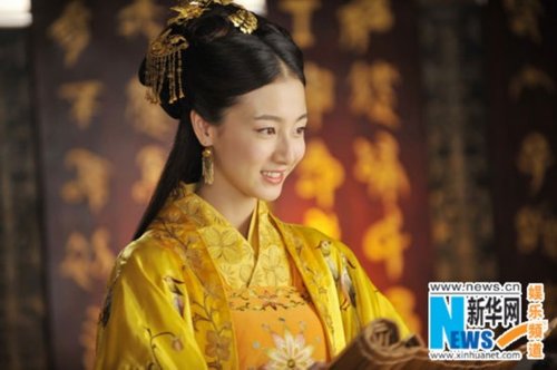 《轩辕剑之天之痕》叶青凤袍加身 筑梦锁君心