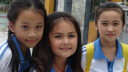 黄杰打造魔法日记系列 瑞特杜恩、李思彤受关注