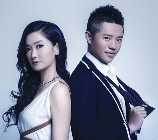 凤凰传奇多栖发展 注资网游深V合作