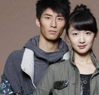 周冬雨成新晋师妹 窦骁送字祝“好好学习”_娱乐_腾讯网