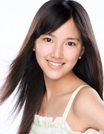 《瑞丽》专属模特竹富圣花 触电《天堂之花》