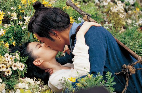 刘亦菲为《<em>倩女幽魂</em>》破尺度 激吻古天乐余少