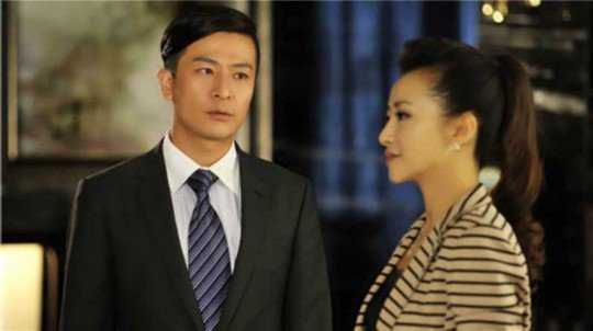 《爱情面前谁怕谁》热播 于毅迅速变身职场男