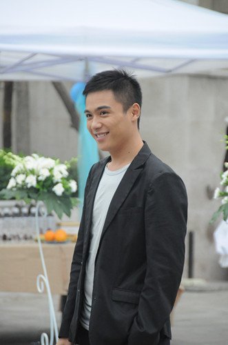 湖南卫视拍《宝贝妈妈宝贝女》 刘岳将痴情到底