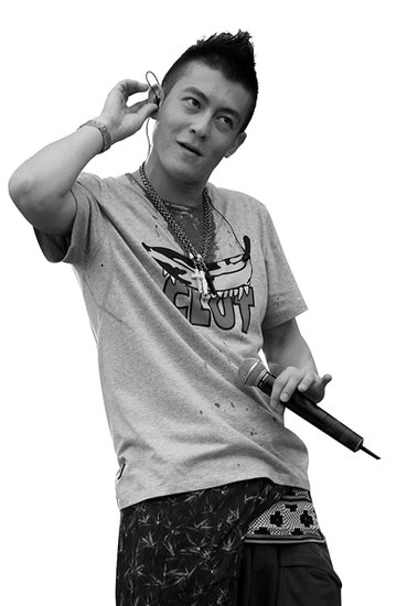 成都大爱音乐节现烂尾 主办方：携款潜逃系造谣