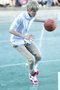 吴亦凡《Dream Team》秀球技 帅气变身灌篮高手