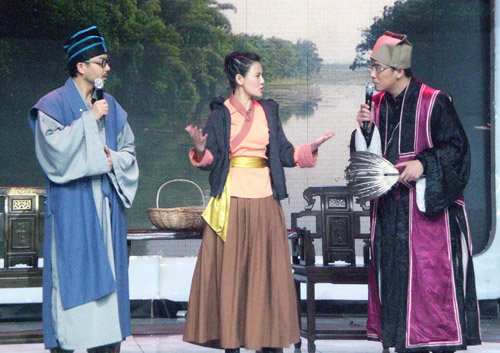 《新水浒》笑翻长沙 何佳怡扮川话忐忑孙二娘