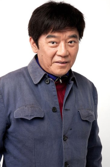 李立群