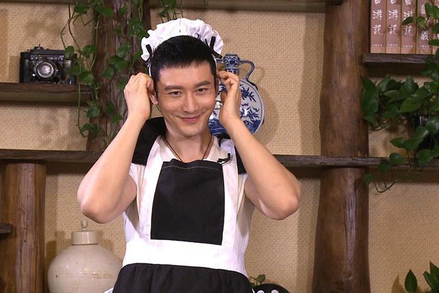 黄晓明：跟杨幂接吻像吃火锅 会壁咚baby