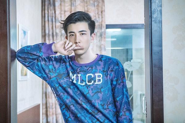 给你个AB面李川：真·直男演娘炮靠的是怒打鸡血