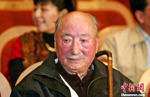 陈强在电影史上创多项第一 网友:堪称第一笑星