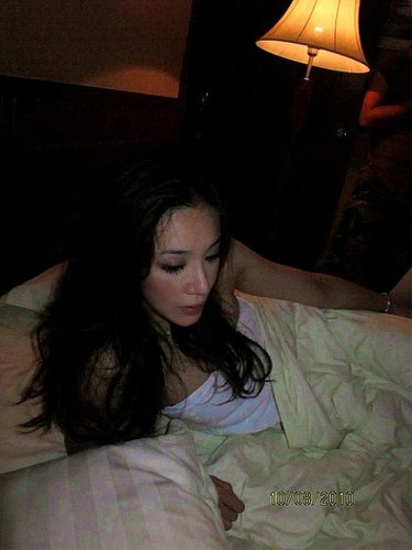 《空姐日记》厦门热拍 樊锦霖宽衣解带上阵 