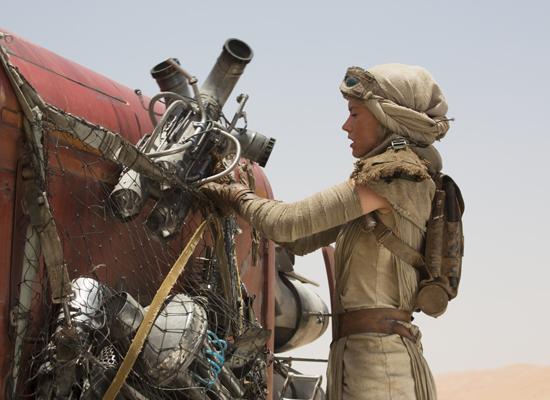 《星战:原力觉醒》结束上映 美票房超《阿凡达》