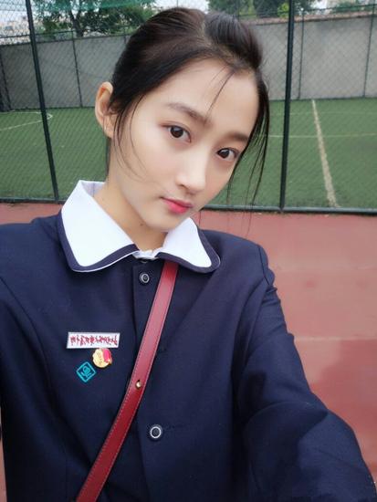 炎夏已至!和Baby关晓彤刘亦菲一起来扎马尾吧