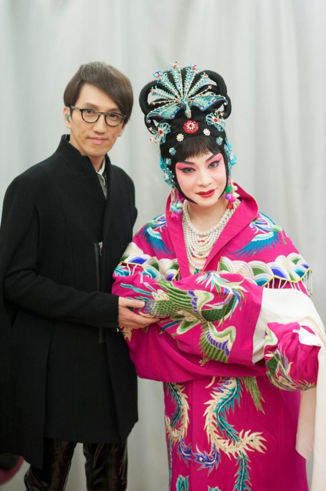 林志炫一周连唱两春晚 和梅兰芳传人合作献演
