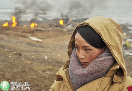 荒岛拍戏泡尽冷风 唐国强杨秀措挑战冰冻极限