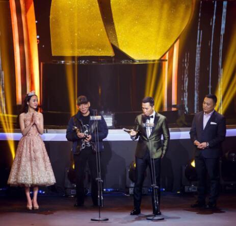 金票根嘉年华落幕 景璇为袁和平与甄子丹颁奖