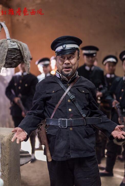 《河对岸是山》入围上影节 大宝哥再演大反派