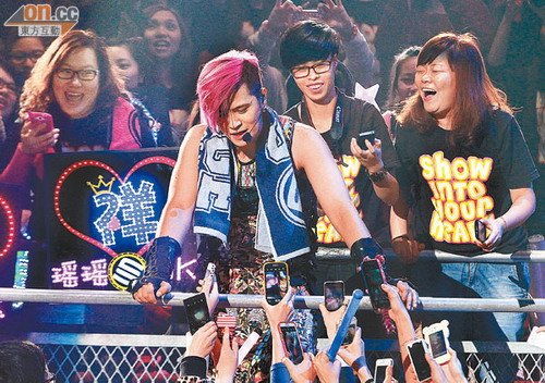 罗志祥演唱会惊现咸猪手 众歌手吁提高警觉