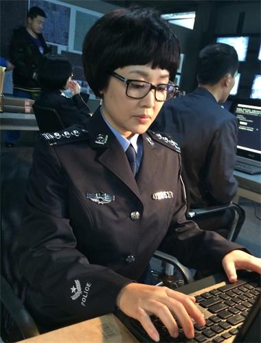 《湄公河大案》熊睿玲化身警花 怀绝技智拿歹徒