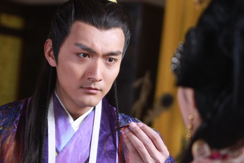 《大明嫔妃》回应撞脸质疑 与甄嬛各有千秋