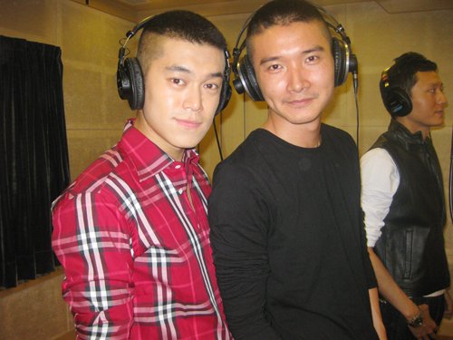 刘冠麟借舞开嗓 录制张纪中《菊花醉》主题曲