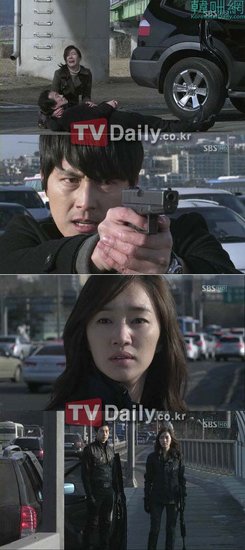 《雅典娜》热播 李智雅飙泪演技获观众好评