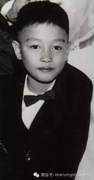 张国荣复活记:6首永恒金曲+30张珍藏照片