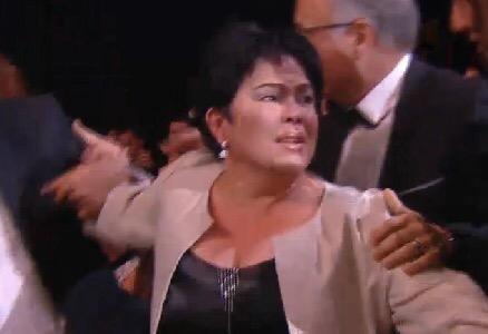 《Ma’Rosa》女主贾克琳·乔斯获女主奖激动哽咽