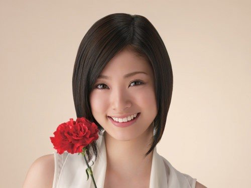 上户彩昨日出席活动 否认将为造人计划停置工作