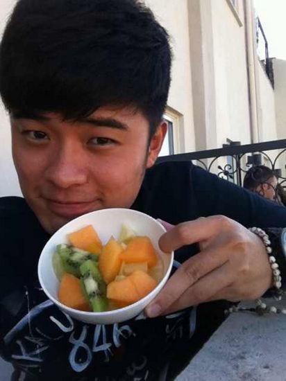  王力宏微信 粉丝过百万 陈赫异军突围成微信新