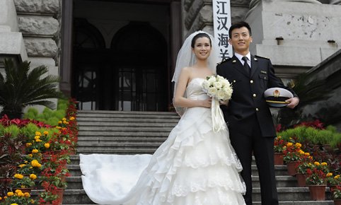 《国门英雄》完美收官 王笛表现抢眼人气飙升