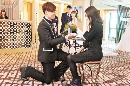 江若琳新mv变落跑新娘 说服<em>发型师</em>任男主角(图