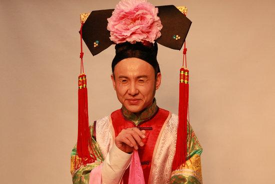 《大咖秀》沈腾PK王祖蓝 “郝建”容嬷嬷附身