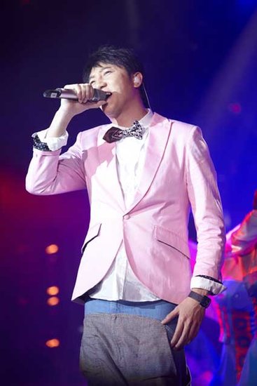 《歌声传奇》关喆演绎独特 树立新派歌手形象