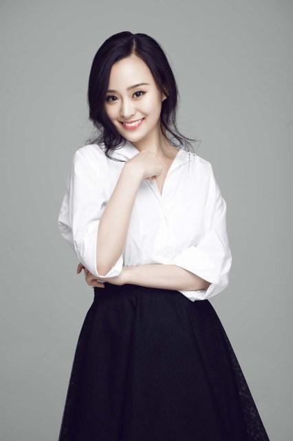 《请赐我一双翅膀》开机 翟璘变民国独立女强人