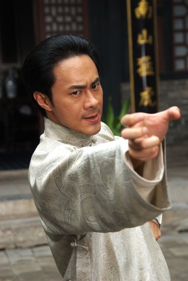 邵汶《第四片甲骨》热拍 再演反派演技爆发