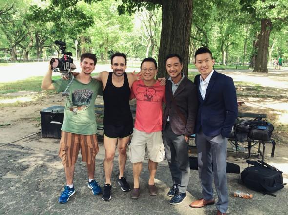 郭明翔暂停工作远赴美国 创作短片《结》送好友