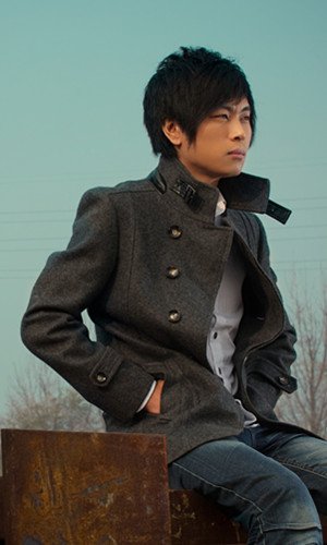 雨天新歌《为爱流下的眼泪》 触动心灵最深处