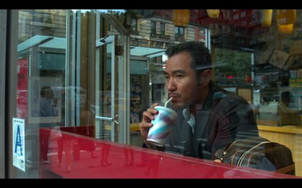 郭明翔暂停工作远赴美国 创作短片《结》送好友