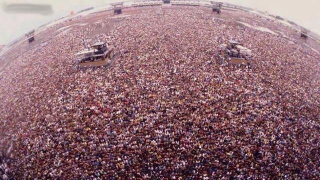 破茧成蝶,当第一声摇滚乐响起之时