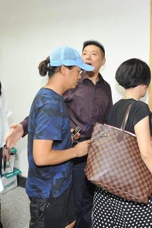 王宝强离婚案诉讼费近25万元 法院暂计1亿财产