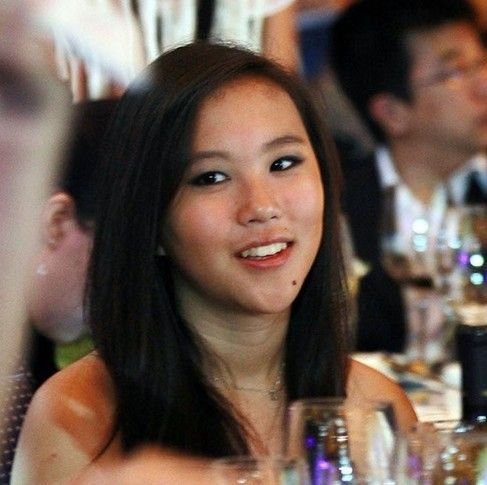 吸血鬼日记歌曲排行榜_曾被评最美女性榜首,因《吸血鬼日记》走红,网友:为她必追完剧(2)