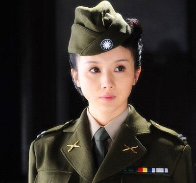 《内线》获电视节大奖 孙菲菲女英雄形象获肯