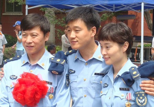 佟大为挑战新角色 《守候我们的幸福》京郊热